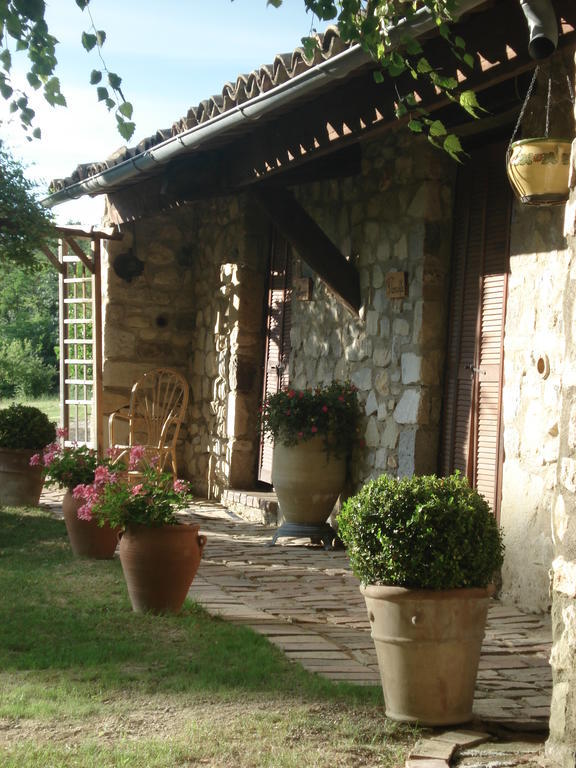 Chambres D'Hotes La Chabriere Cliousclat Room photo