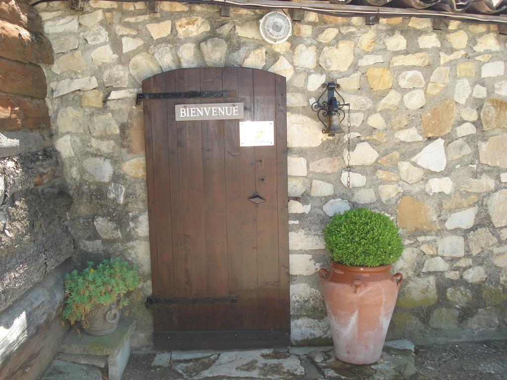 Chambres D'Hotes La Chabriere Cliousclat Exterior photo